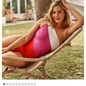 Summersalt Sidestroke, Size 12 in the Lava & Hibiscus & White Sand colorway